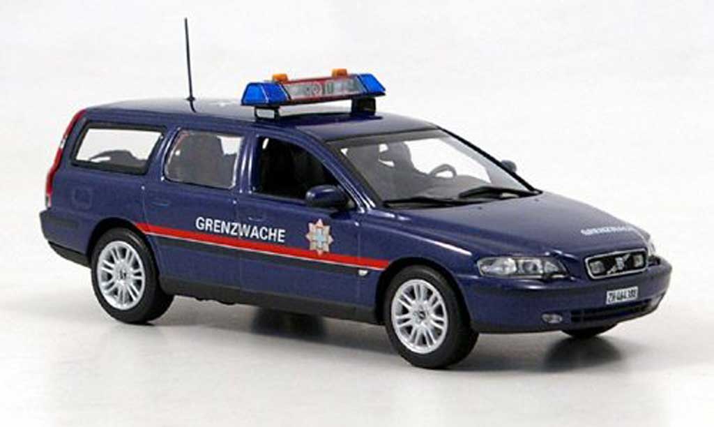 Diecast model cars Volvo V70 1/43 Minichamps XC brown - Alldiecast.us