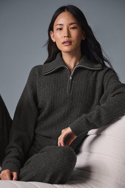 Cashmere Plush Waffle 1/4 Zip Pullover - Dark Heather Grey | ALO