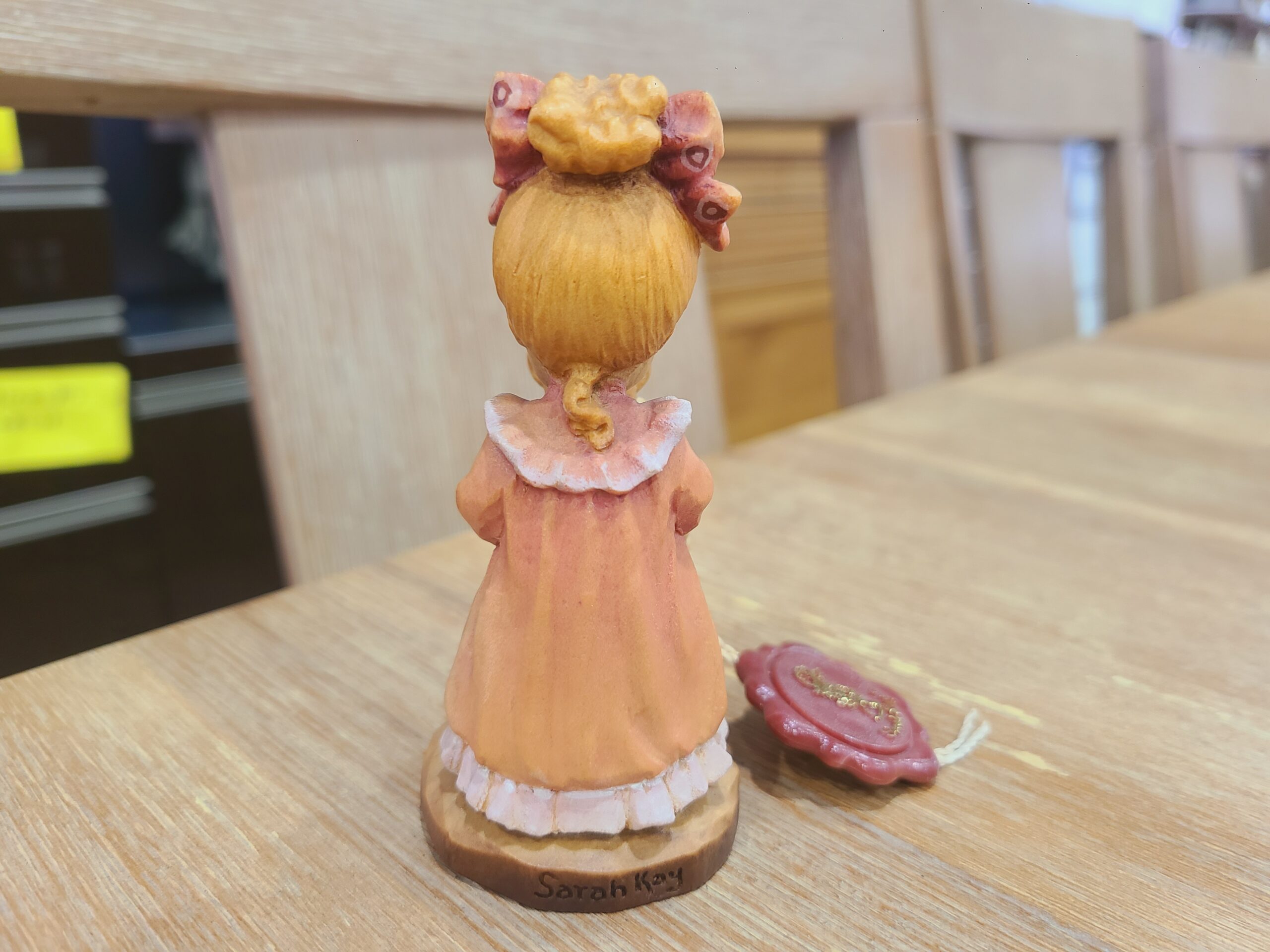 ANRI木彫り人形4000体限定 キス アンリ フィギュア買取｜愛品館市原店