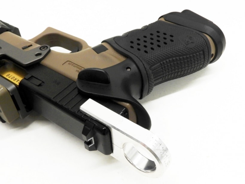 東京マルイ] グロック17カスタム フラットダークアース 内部 外装