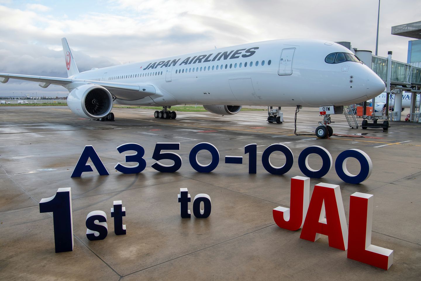 Japan Airlines Receives First A350-1000 – Airport Spotting