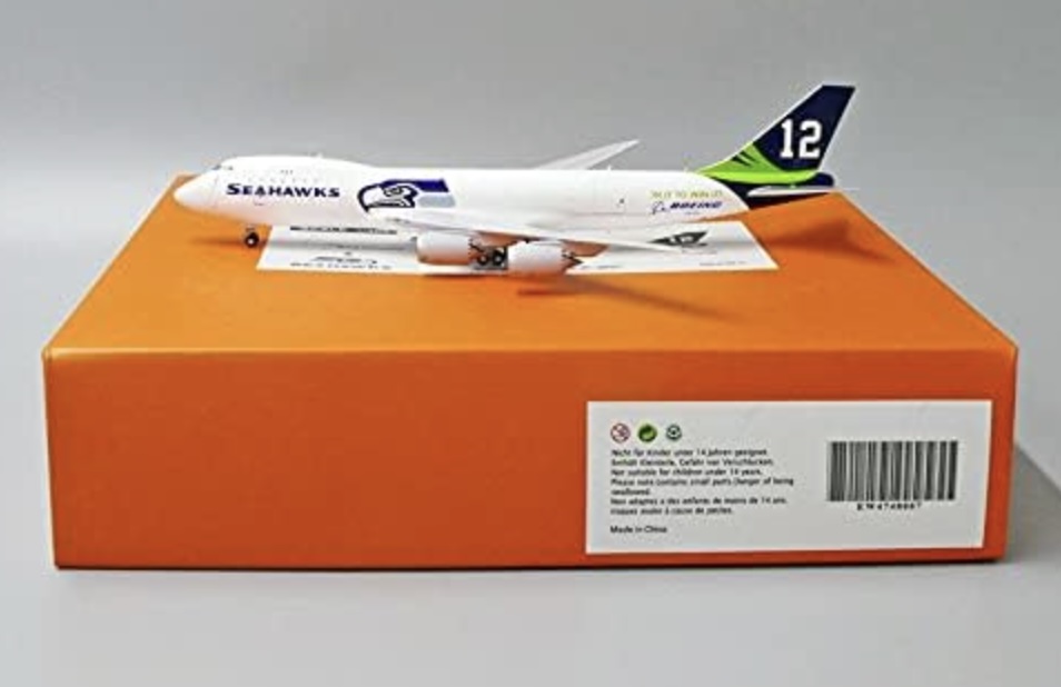 EW4748007 Seattle Seahawks B747-8F N841BA (Interactive Series