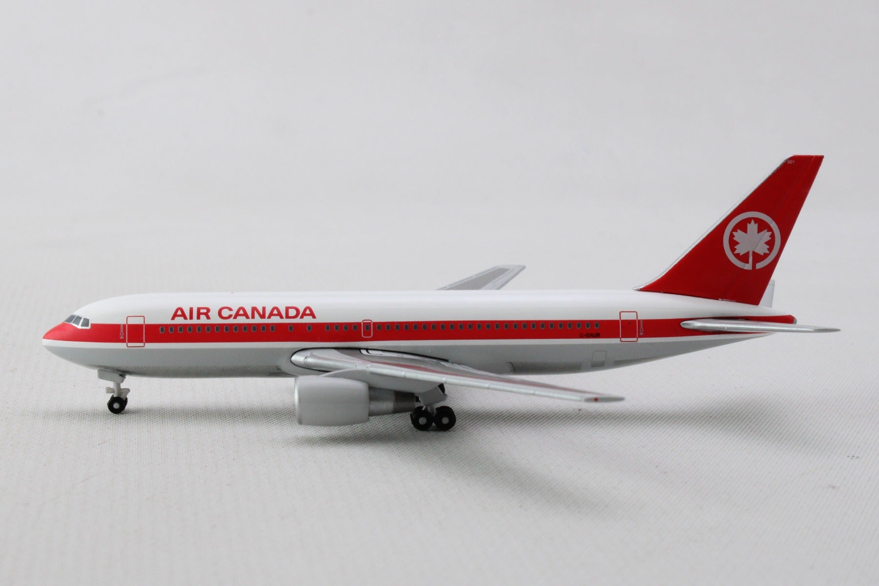 HERPA AIR CANADA 767-200 1/500