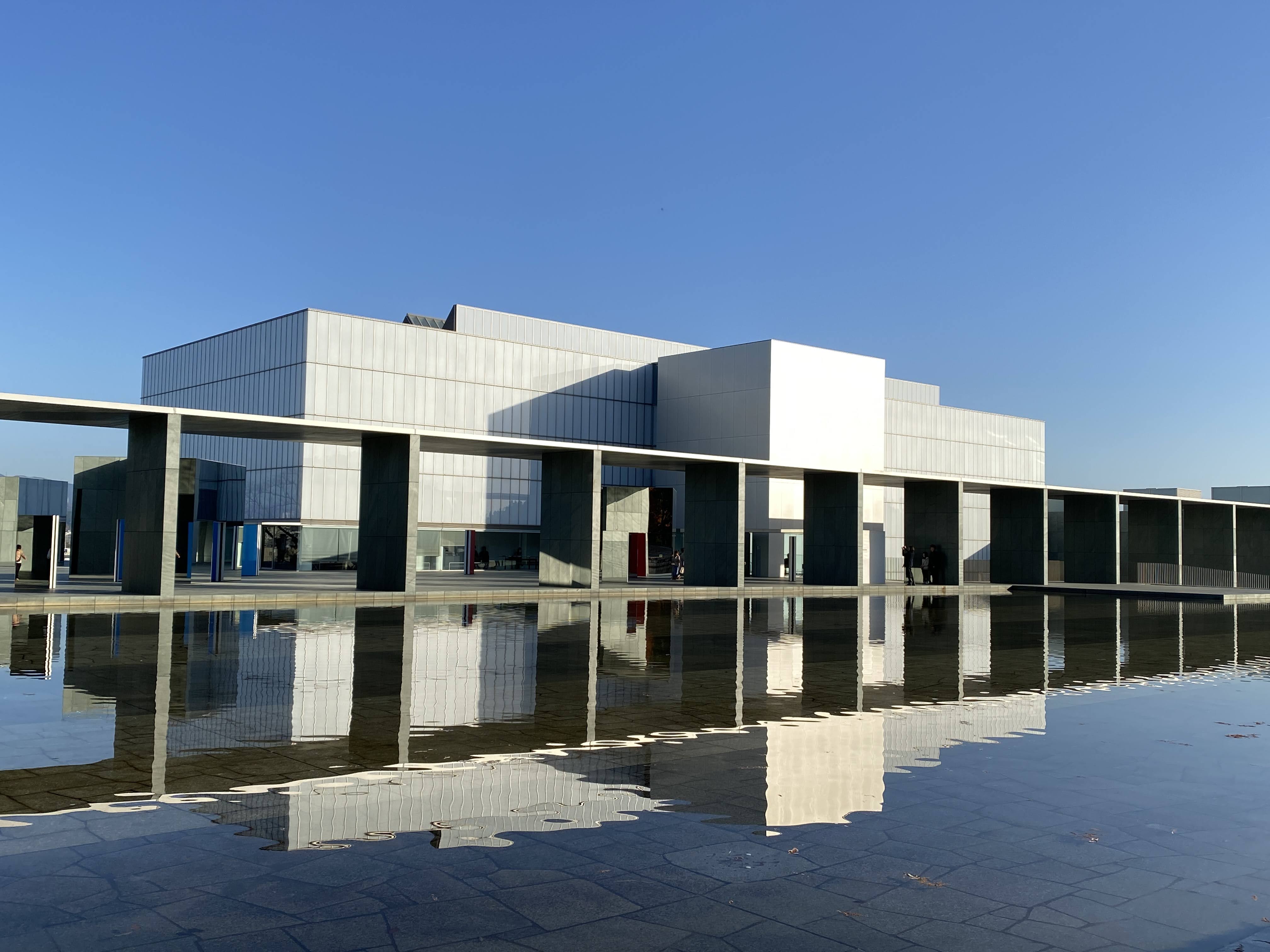 建築入門】昭和の巨匠建築家たち 谷口吉生 | 新宿教室 | 朝日