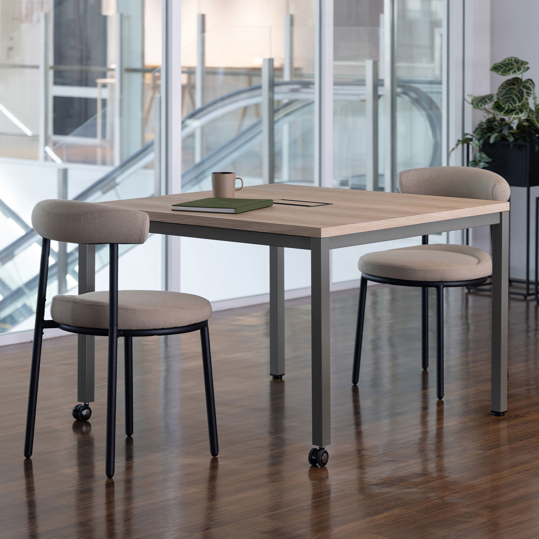 FLEX-WIZ HUDDLE CASTER DESK - 【ASPLUND CONTRACT】 アスプルンド