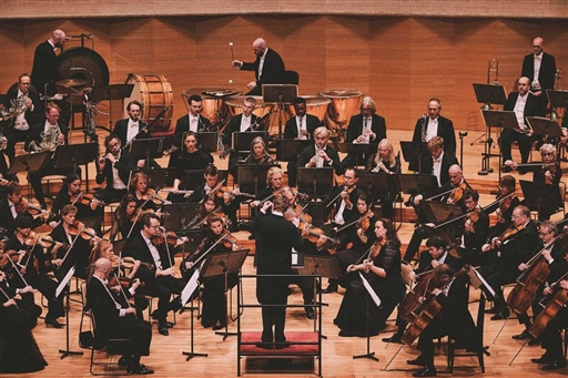 世界三大オケ」相次ぎ来日 高額公演、客席に変化 音楽と別のランク付け