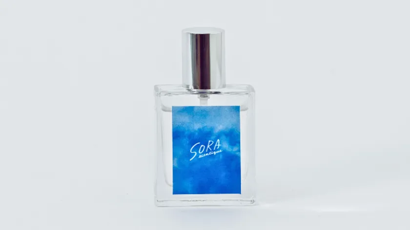 雨上がりの澄んだ空気を感じさせる香りの香水「scent 4」を発売 新商品