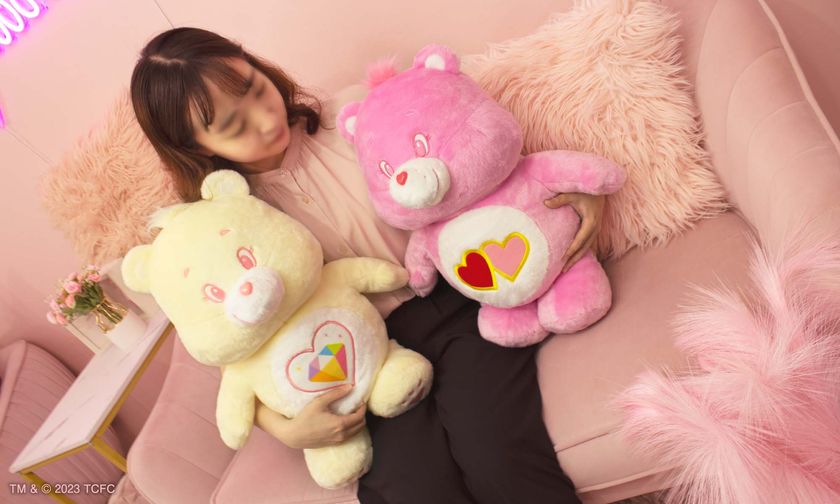 カラフルで可愛い人気キャラクター＜Care Bears™＞のグッズが エスケイ
