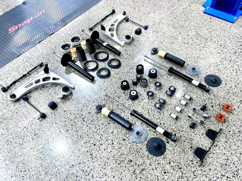 BMW e46 ALPINA コイルスプリングとショックアブソーバーセット BMW