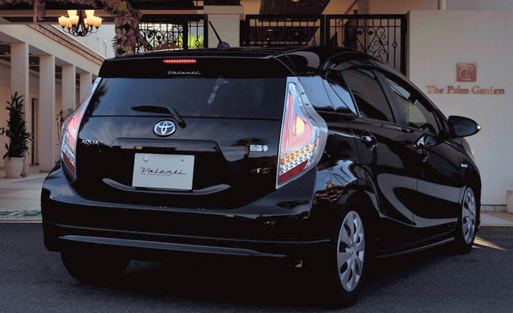 アクアP10系用ジュエルLEDテール VALENTI(ヴァレンティ)｜AQUA Online