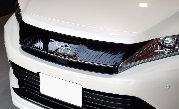 ハリアー60系後期用フロントTマークエンブレム Grazio(グラージオ