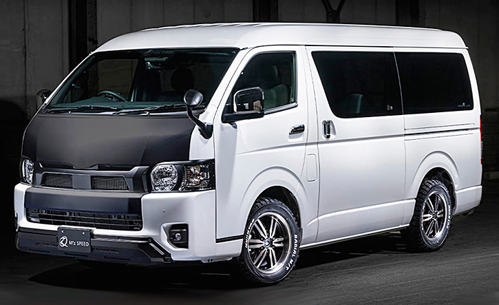 ハイエース4型以降(ワイドボディ)用ボンネット エクスクルーシブゼウス