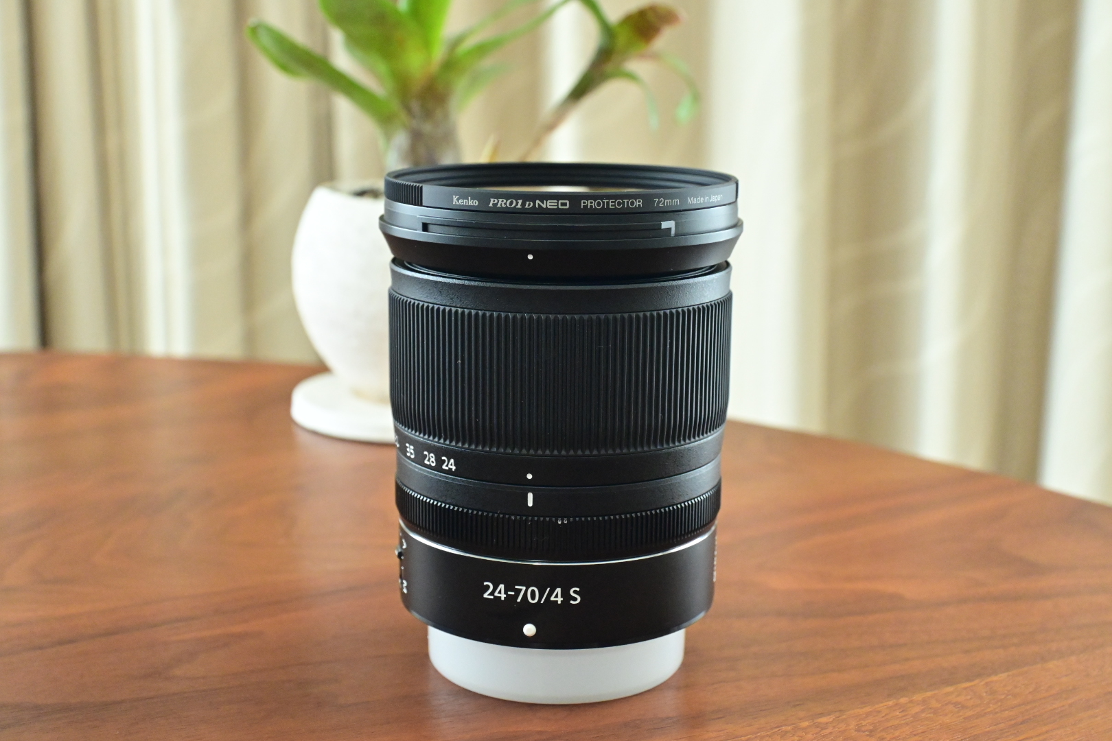 Nikon(ニコン) 標準ズームレンズ NIKKOR Z 24-70mm f/4 S レビュー！