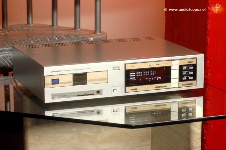 Pioneer P-D 70 CD, X-Rare! for sale.