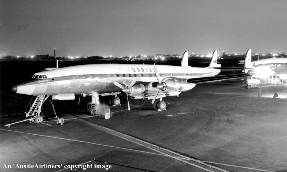 VH-EAP Lockheed1049G Constellation