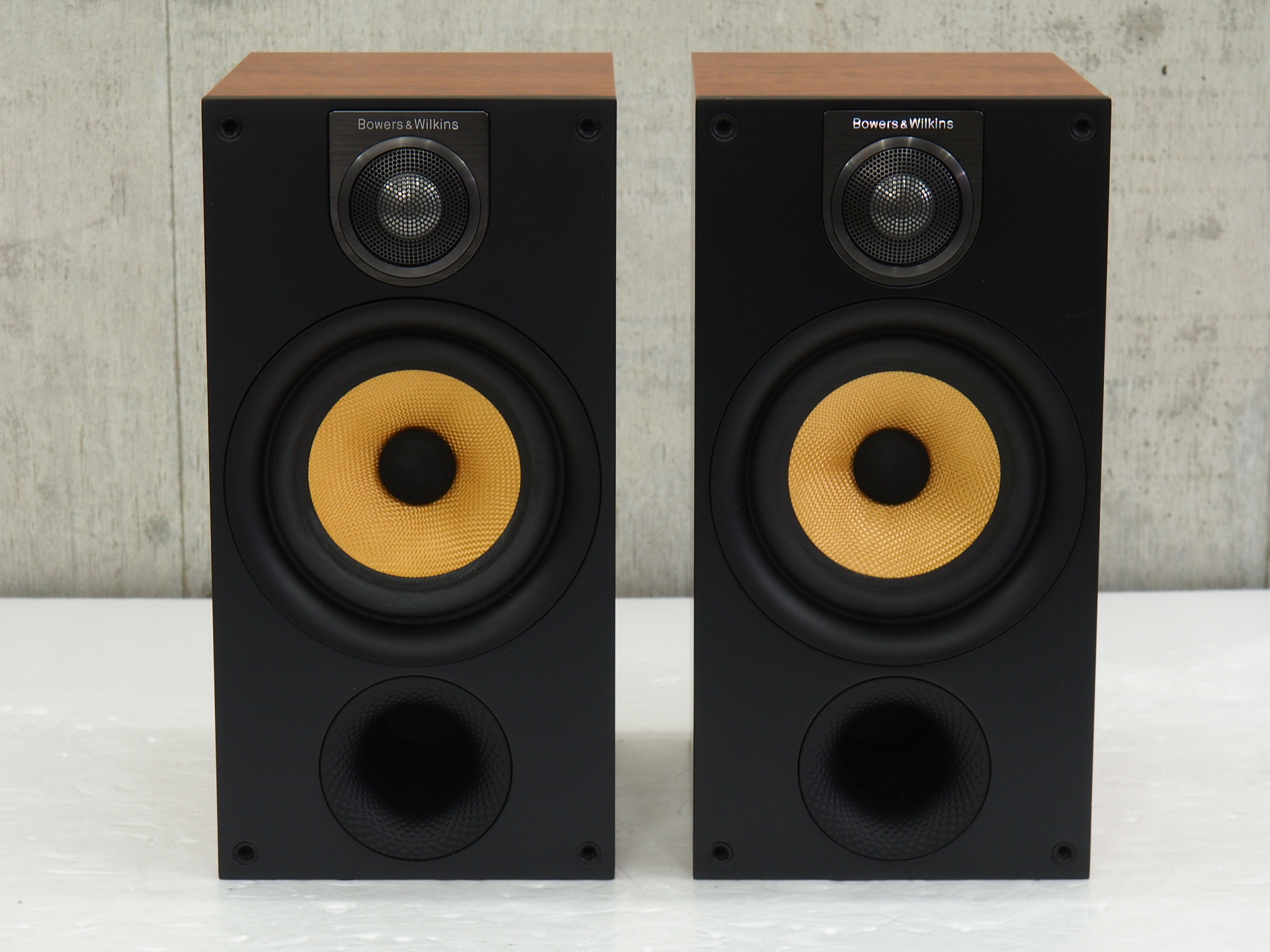 アバックWEB-SHOP / 【中古】B&W 686S2(MR)【コード01-11148】ブック