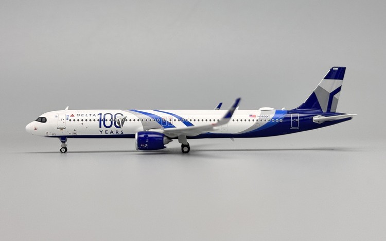 Phoenix-models 04639 Airbus A321neo Delta Airlines 100 years N589