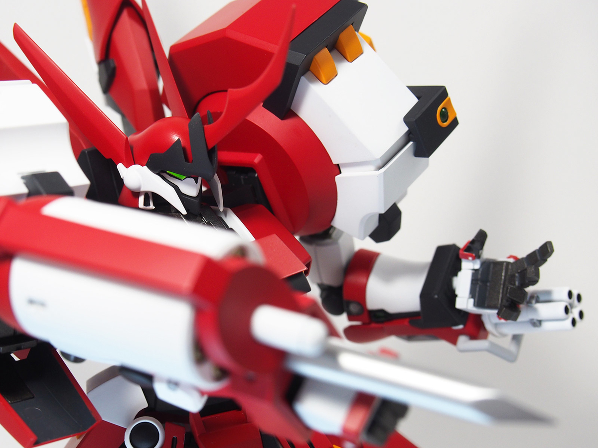 コトブキヤ アルトアイゼン・リーゼ 塗装/改修レビュー | APYAPON