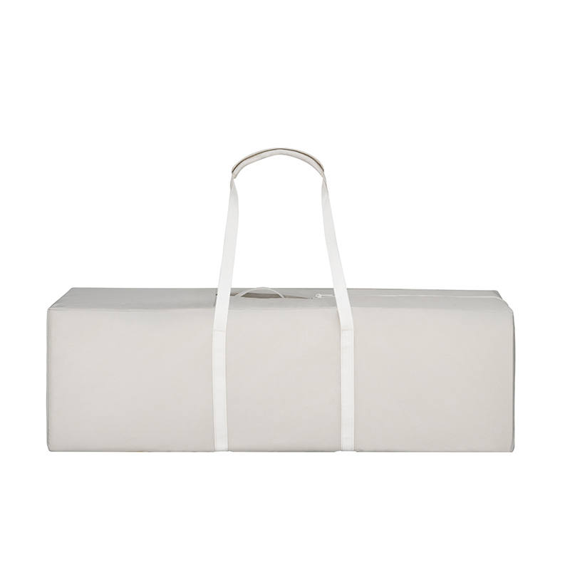 アップリカ ココネル シリーズ 比較表