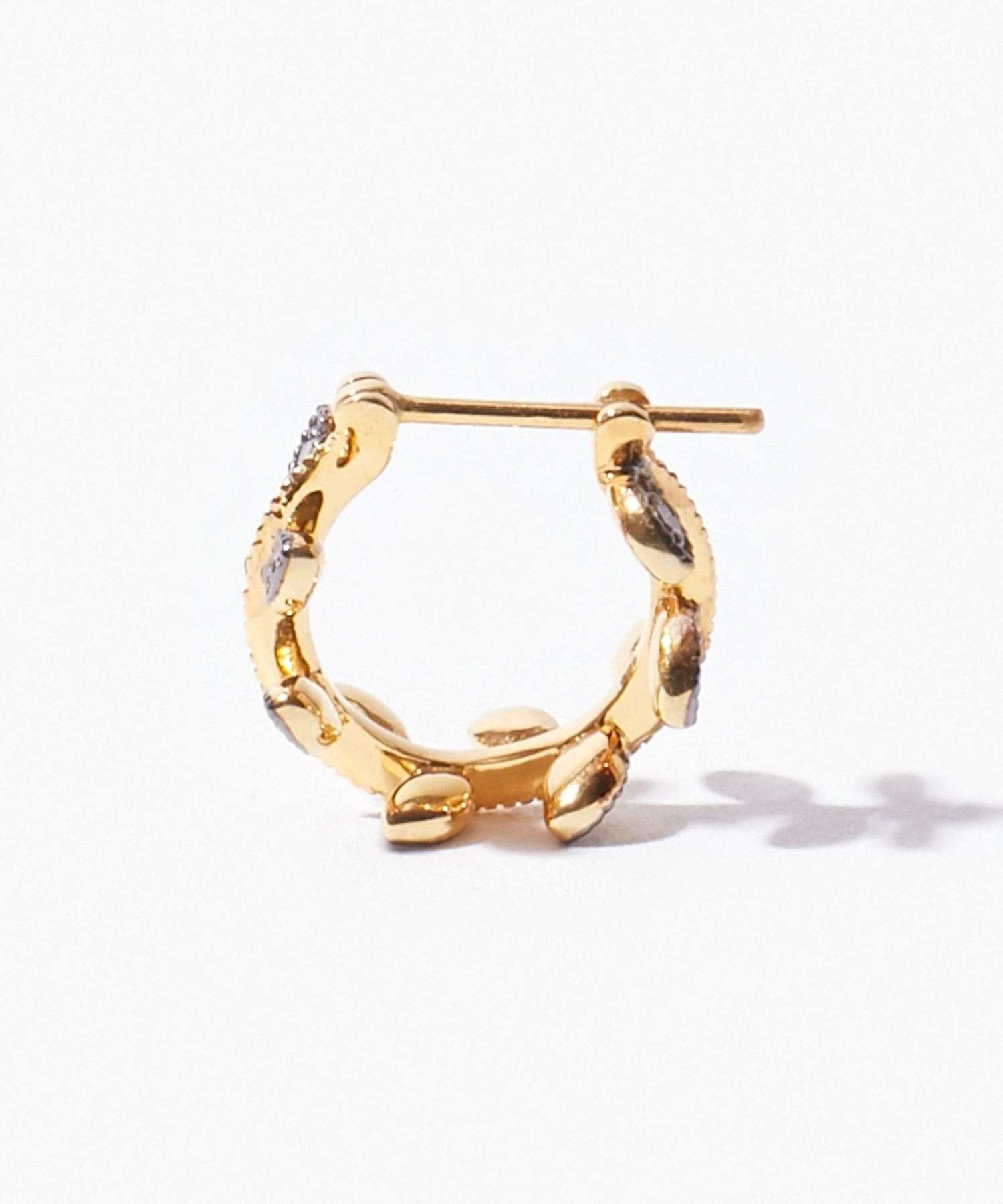 citronnier] leaves pave diamonds mini hoop pierced earring｜ARTIDA