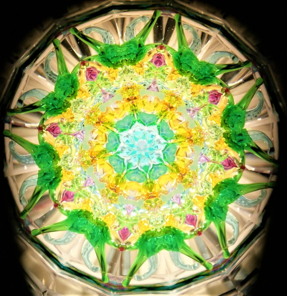 佐藤元洋さんから作品が届きました。 | 秋田市新屋ガラス工房