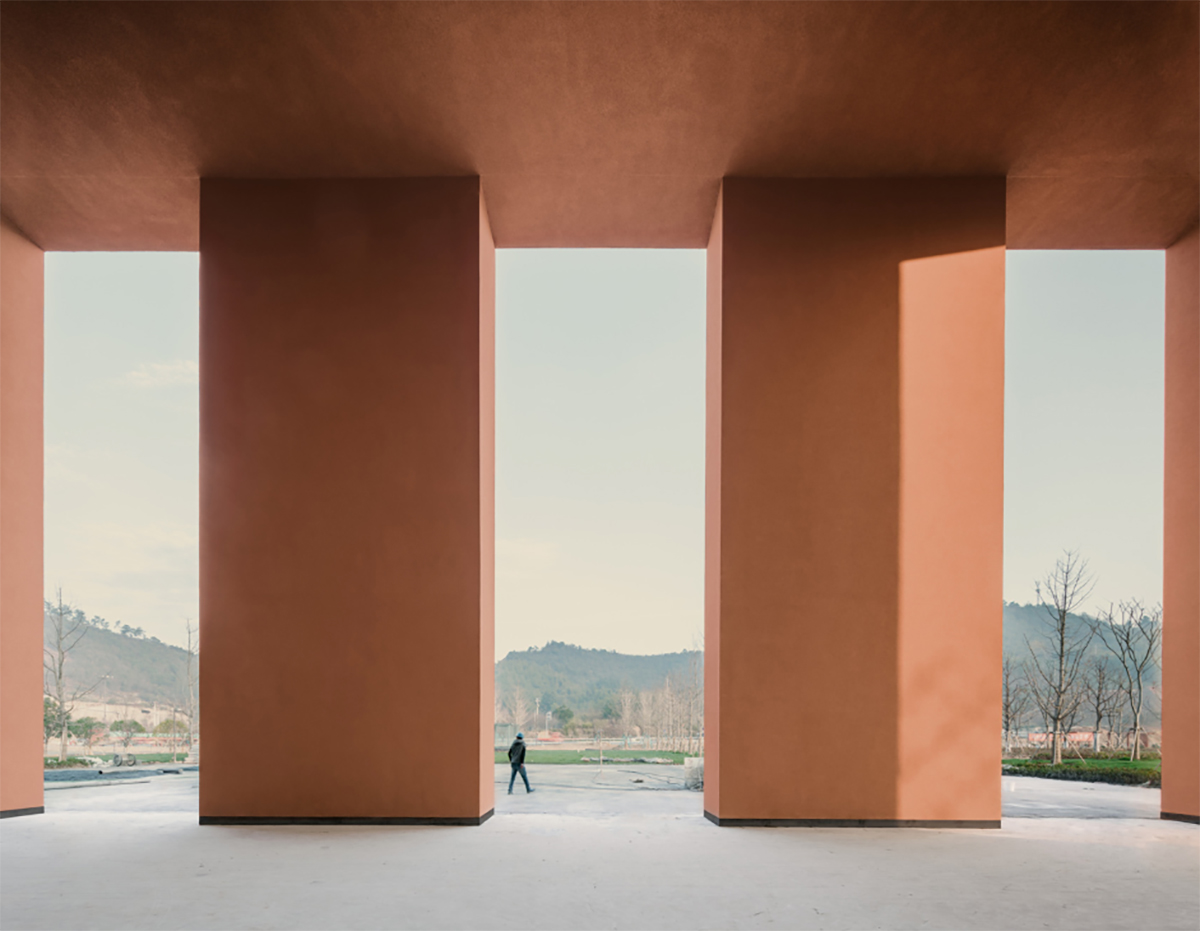 David Chipperfield finishes hillside museum in eastern China