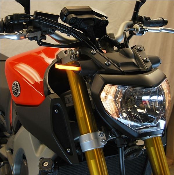 NRC製 FZ-09 / MT-09 (14-16)用 ポリカーボネイト LEDウィンカー｜AxxL