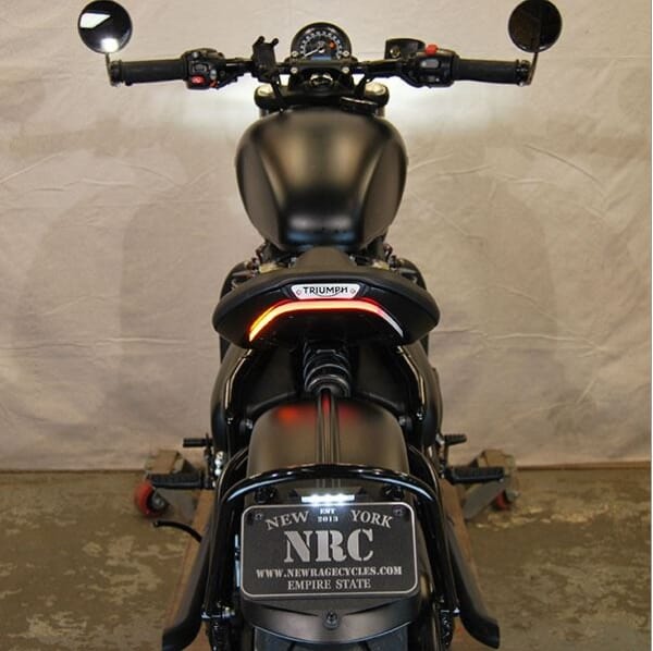 NRC製 Bonnevill Bobber 用ウインカー内蔵フェンダーレス｜AxxL