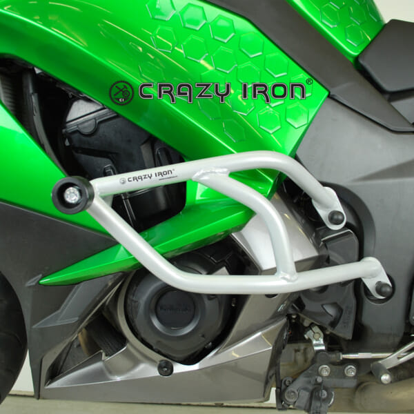 Ninja1000 / Z1000SX (11-20) 車両をしっかり保護できるエンジンガード