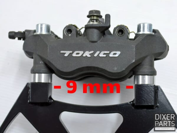 ZX-6R (03-04)用 DIXER PARTS トリプルキャリパーブラケット｜AxxL