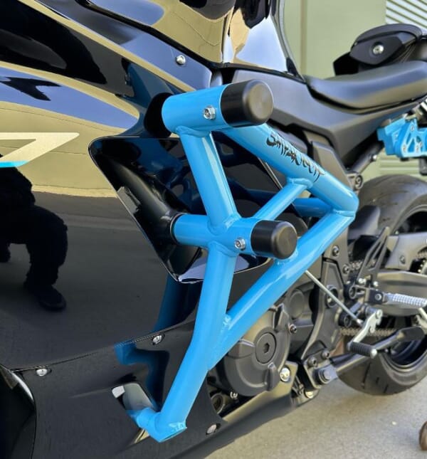 YZF-R7 デザインが美しい IMPAKTECH製 スタントケージ｜AxxL