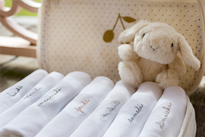 ボンポワン オンラインストア | Bonpoint ボンポワンでギフトを探そう