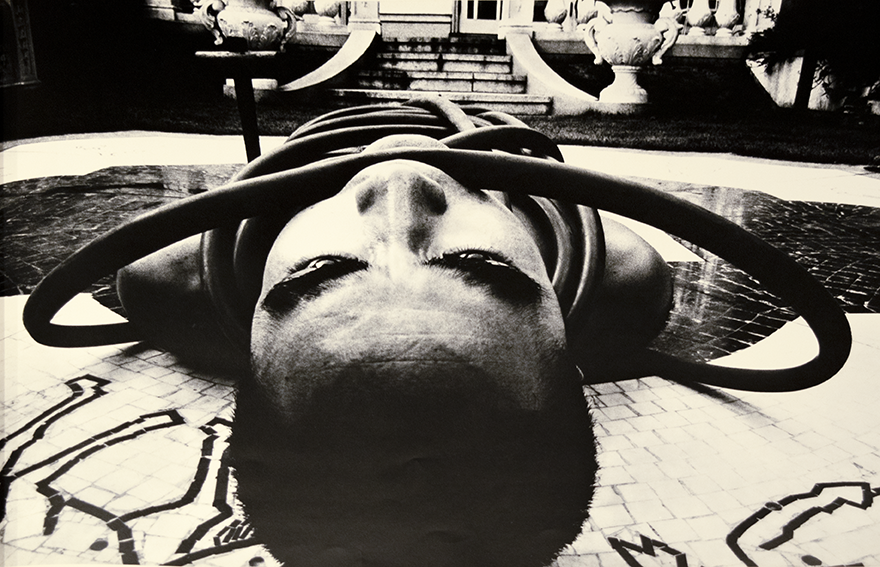 新輯版 薔薇刑 / 被写体・題簽・序文：三島由紀夫 写真：細江英公 装幀