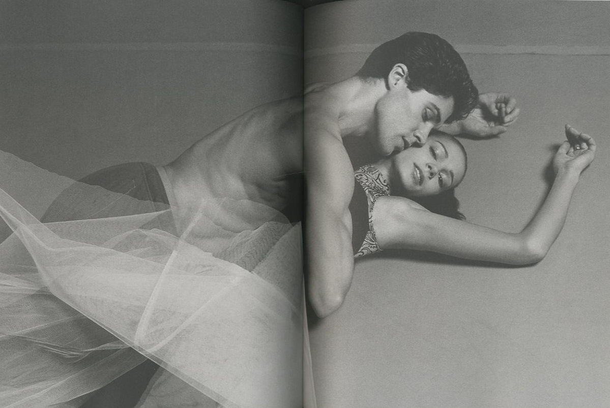 ROBERTO BOLLE AN ATHLETE IN TIGHTS / Bruce Weber | 小宮山書店