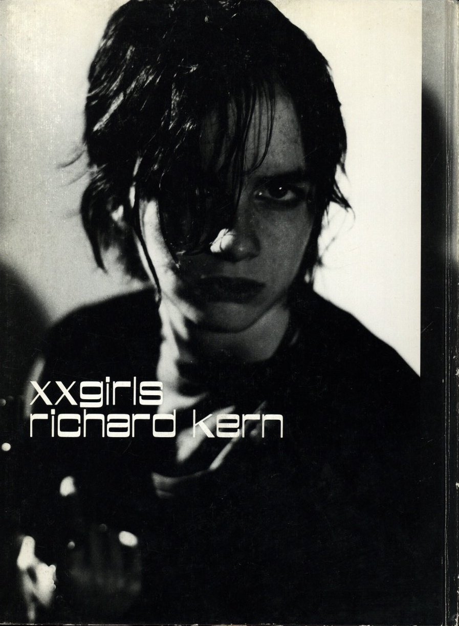 XXGIRLS / 著：リチャード・カーン 編・デザイン：大類信 + Fiction