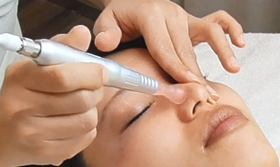 ハイパージェット-エステ化粧品の卸/仕入れならビーウェイブ