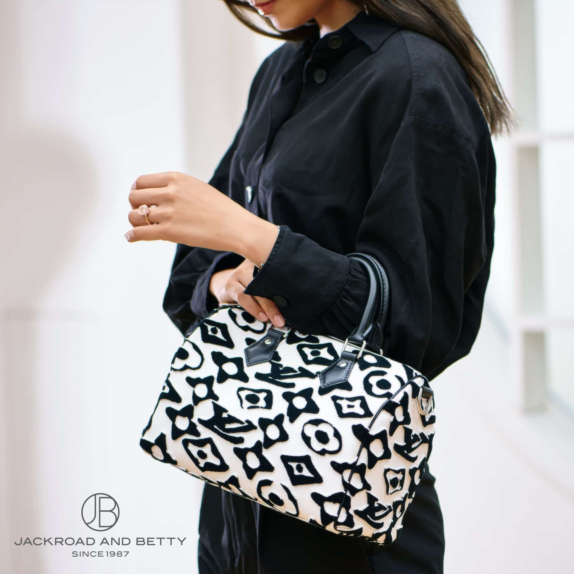 スピーディーバンドリエール 25 LV×UF ブラック ホワイト[M45563] LV x