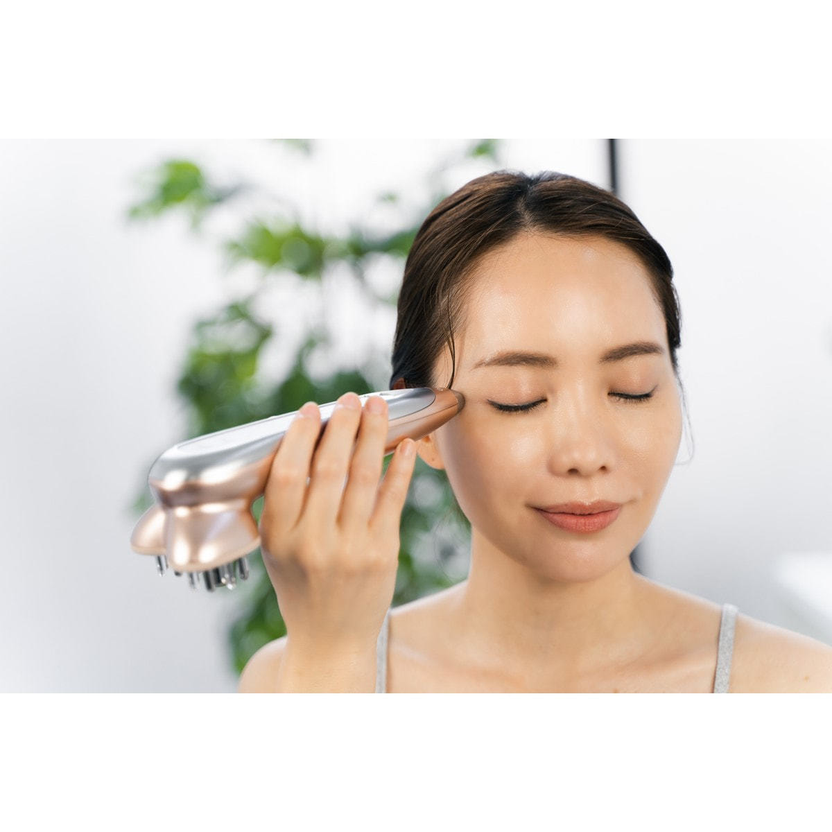 家庭用美容器direia ZERU（ディレイアゼル）【日本製】の卸・通販