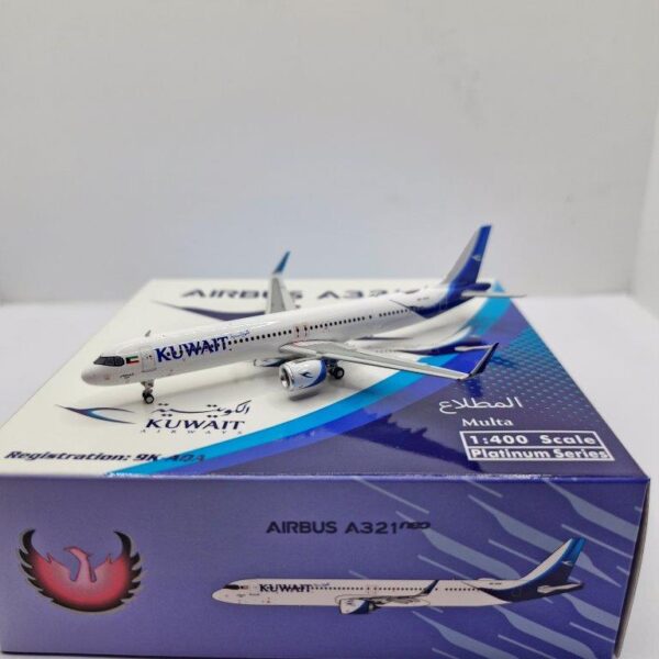 Phoenix 1:400 Jetstar Japan JA08JJ Airbus A320-200 SL