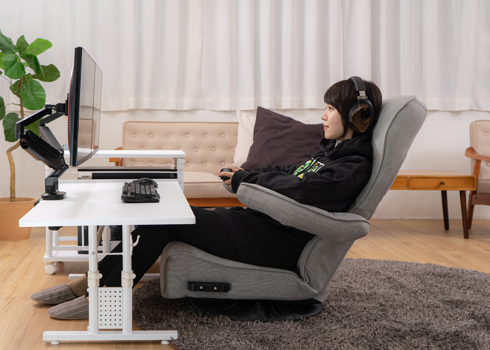 ゲーミング座椅子 「ハグポッド」 GX-250 | Bauhütte®