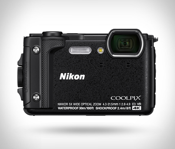 Nikon Coolpix W300