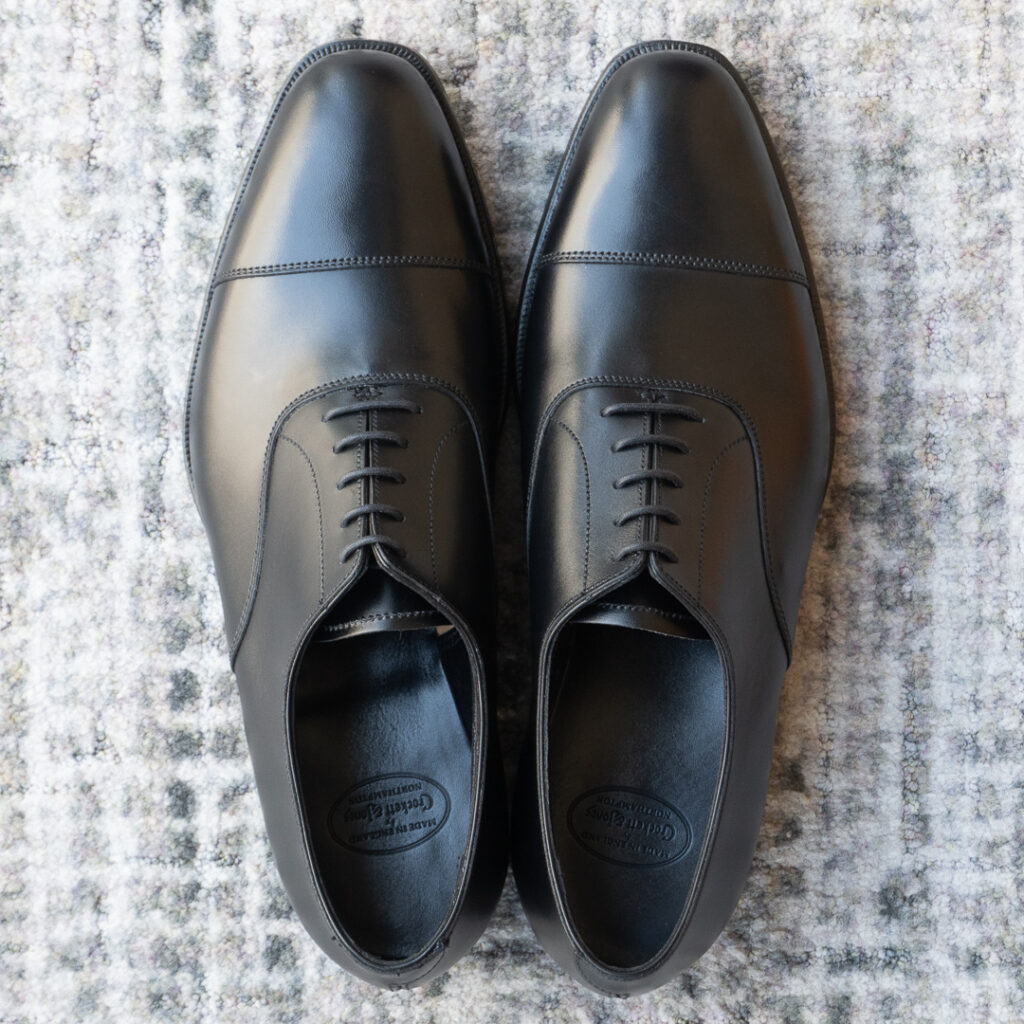 クロケット＆ジョーンズ名作ストレートチップ「オードリー物語