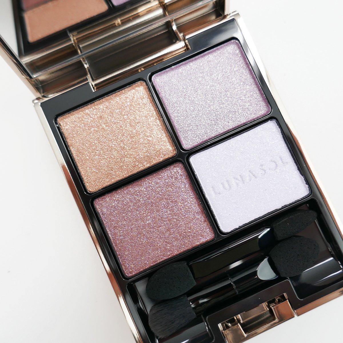 ルナソル×クリスマスコフレ2023】発売日＆予約日は？ 限定アイシャドウ