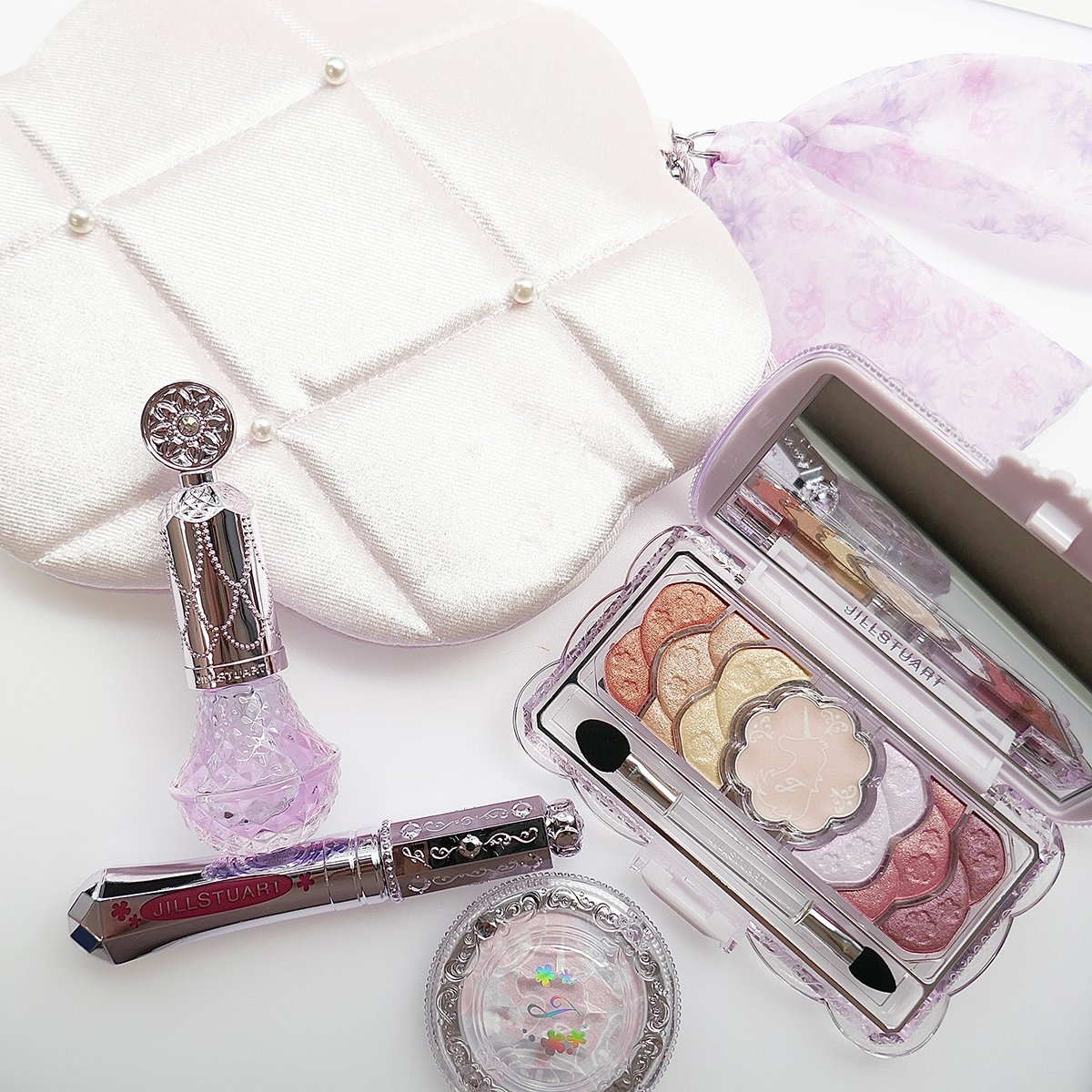 ジルスチュアート×クリスマスコフレ2023】発売日＆予約日は？｜限定