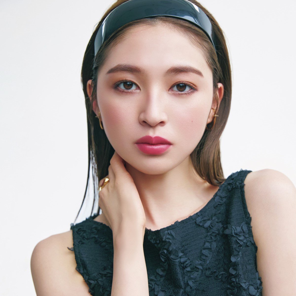 シャネルやディオール、SUQQU…本命7ブランドで彩る7つの秋顔