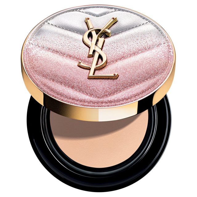 イヴ・サンローラン］ラディアント タッチ グロウパクト 〈コレクター