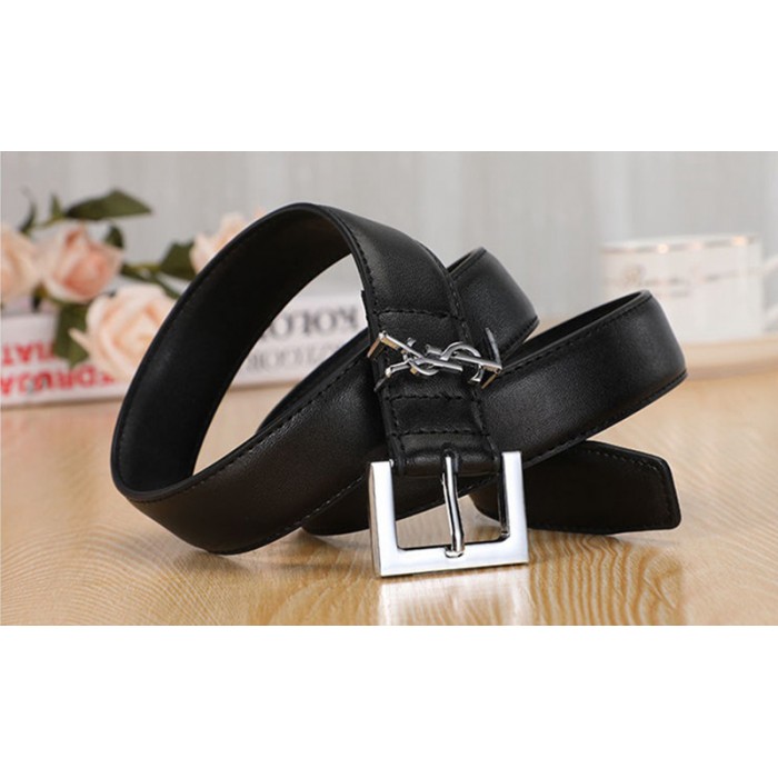 ハイブランドセリーヌベルト おしゃれ 高級感 イブサンローラン ベルト
