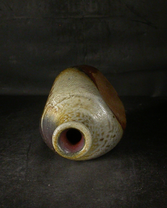 備前焼 登窯 備前焼物故作家 榊原 茂 四方桟共箱付き窯変三角徳利1