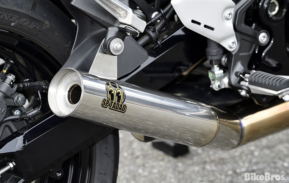 Z900RSの走りを劇的に変えるSP忠男の感性に響くマフラー バイクブロス