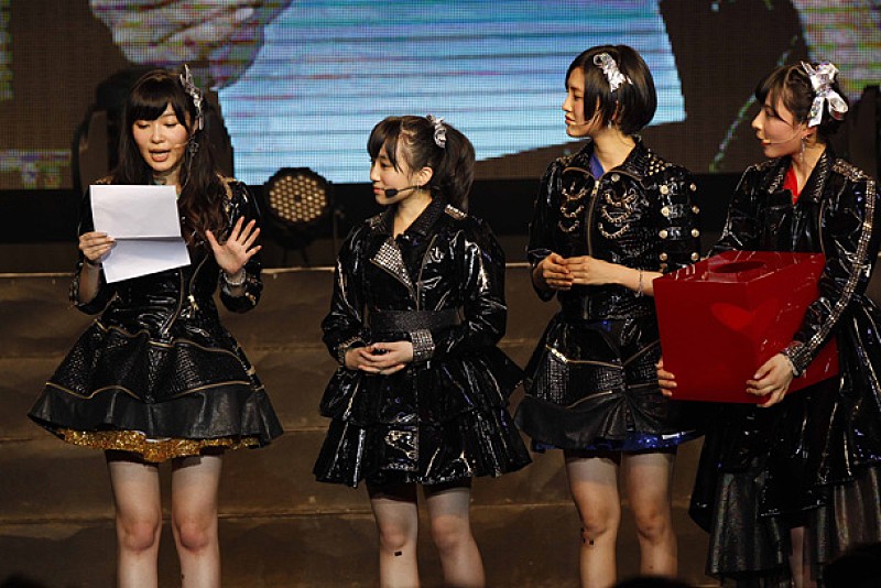 HKT48 台湾公演で“らぶたん”生誕祝い＆現地でAKB48メンバー